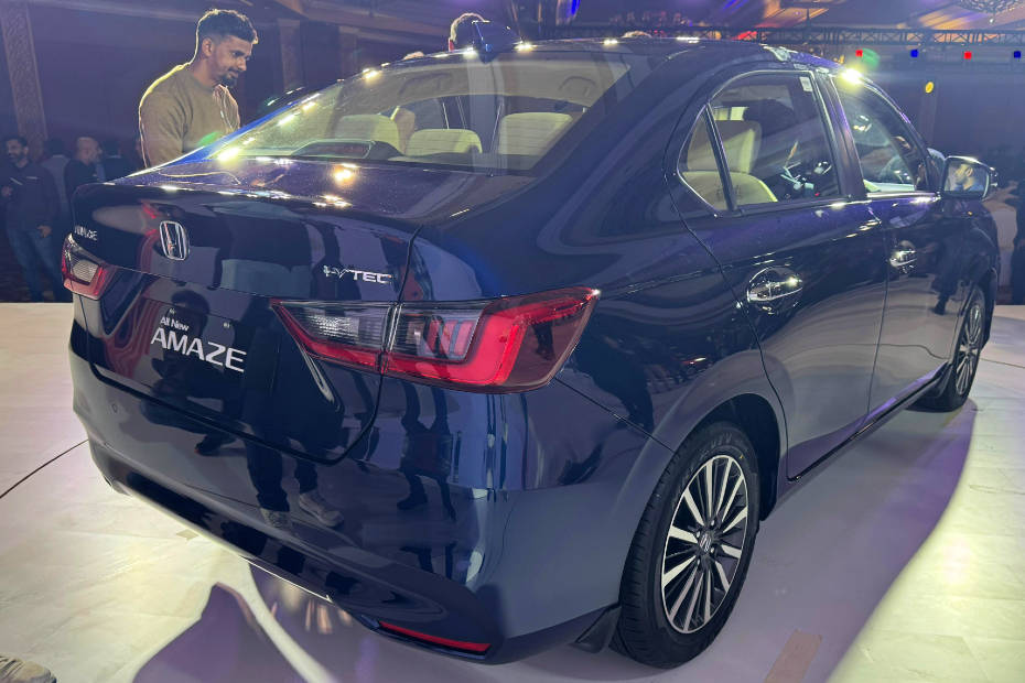 Honda Amaze rear